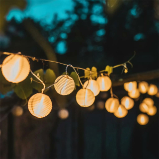 Outdoor Lampion Lichterkette weiß 4,75m 20 LED Warmweiß mit Netzs